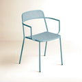 Silla azul con estructura fina y brazos rectos, de la marca washablesofaco, para comedor o oficina.