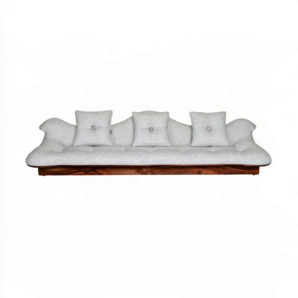 Sofá con brazos curvos y cojines decorativos - gris